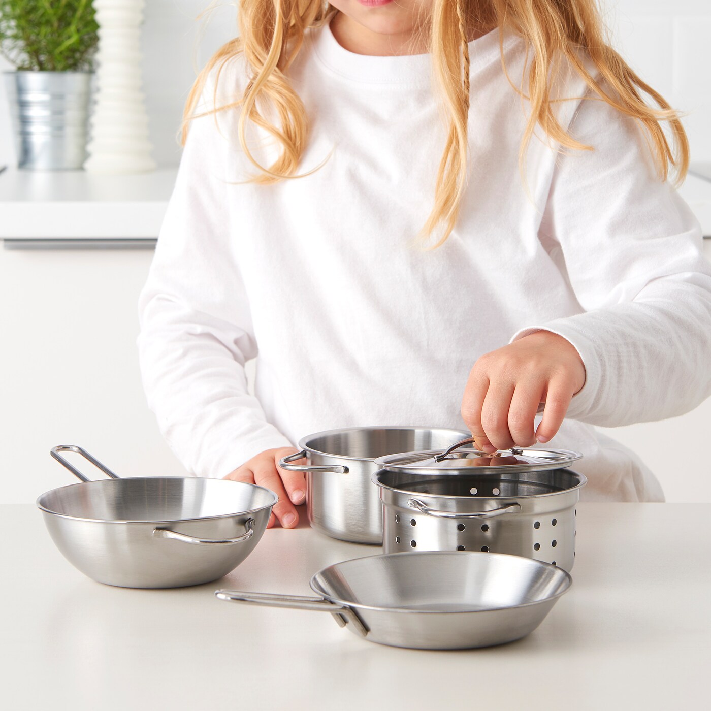 toy cookware