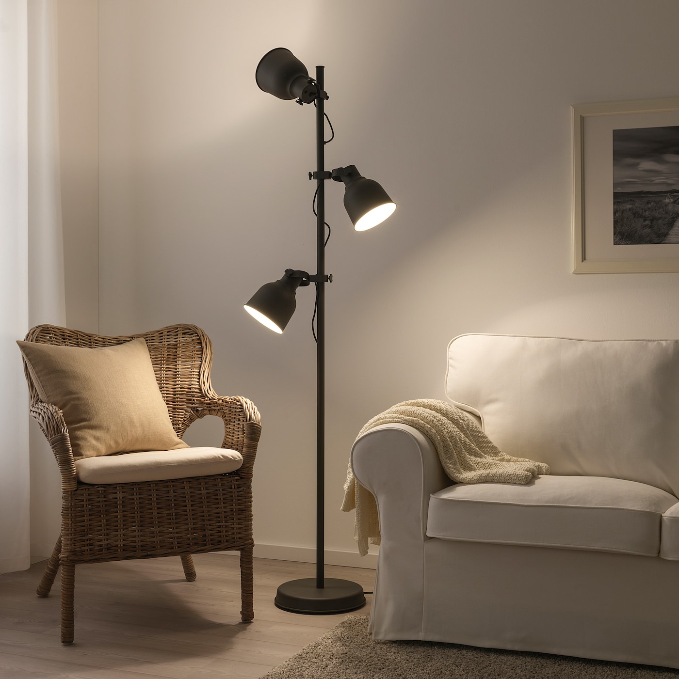 Ikea hektar hot sale table lamp