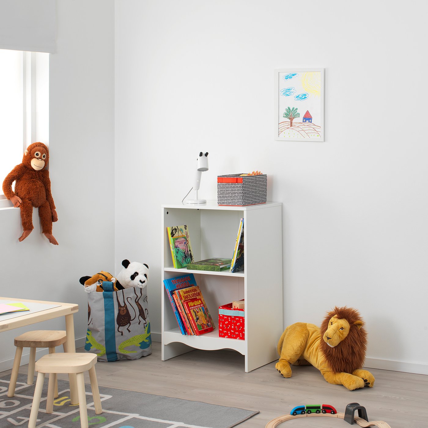 changing table bookshelf