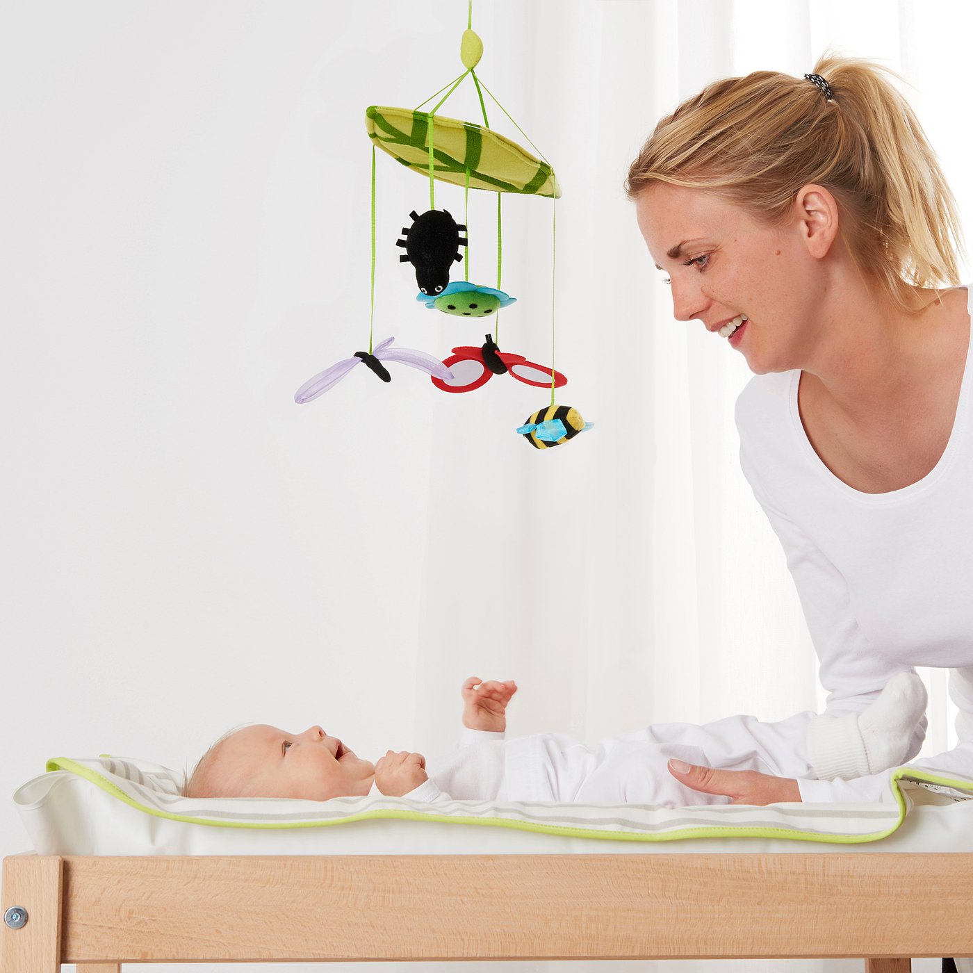 mobile changing table