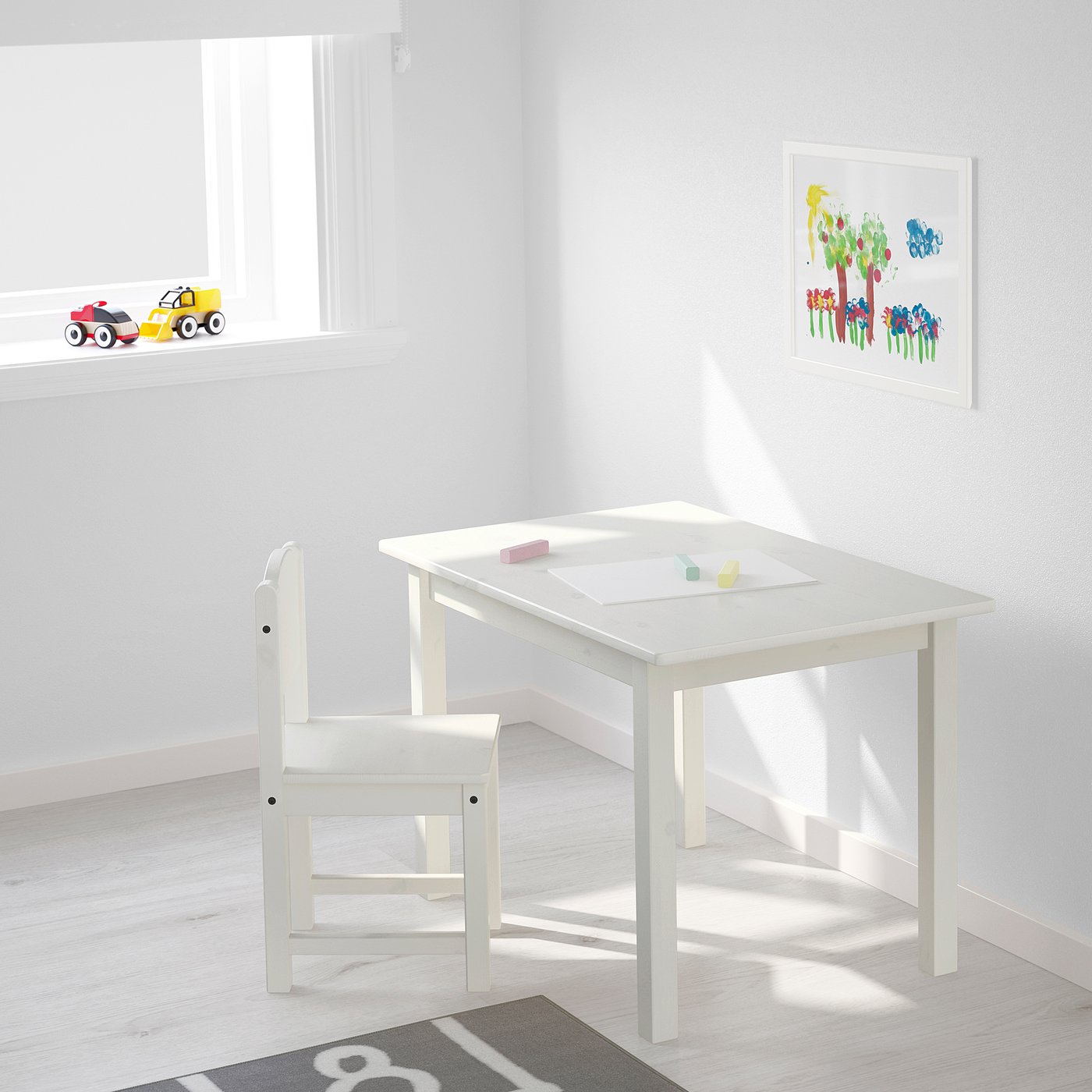 childrens white table and chairs