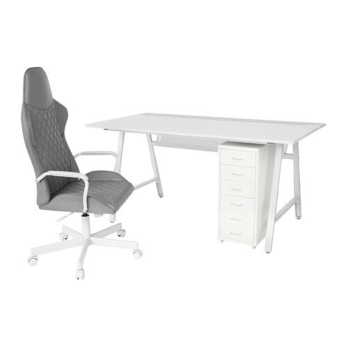 UTESPELARE / HELMER
