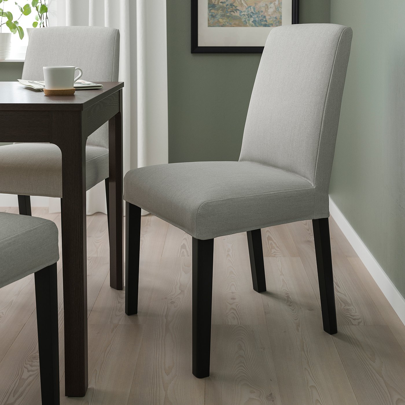 宜家bergmund 伯格蒙 椅子 黑色/欧斯塔 淡灰色 393.859.78 - ikea