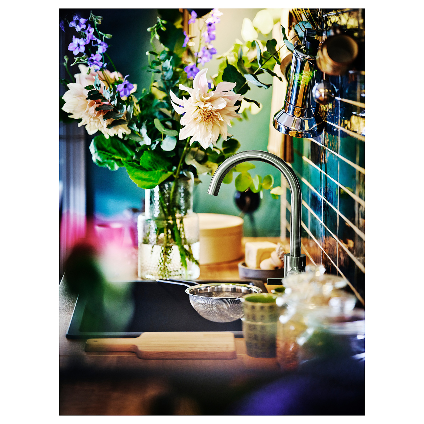 ins-image