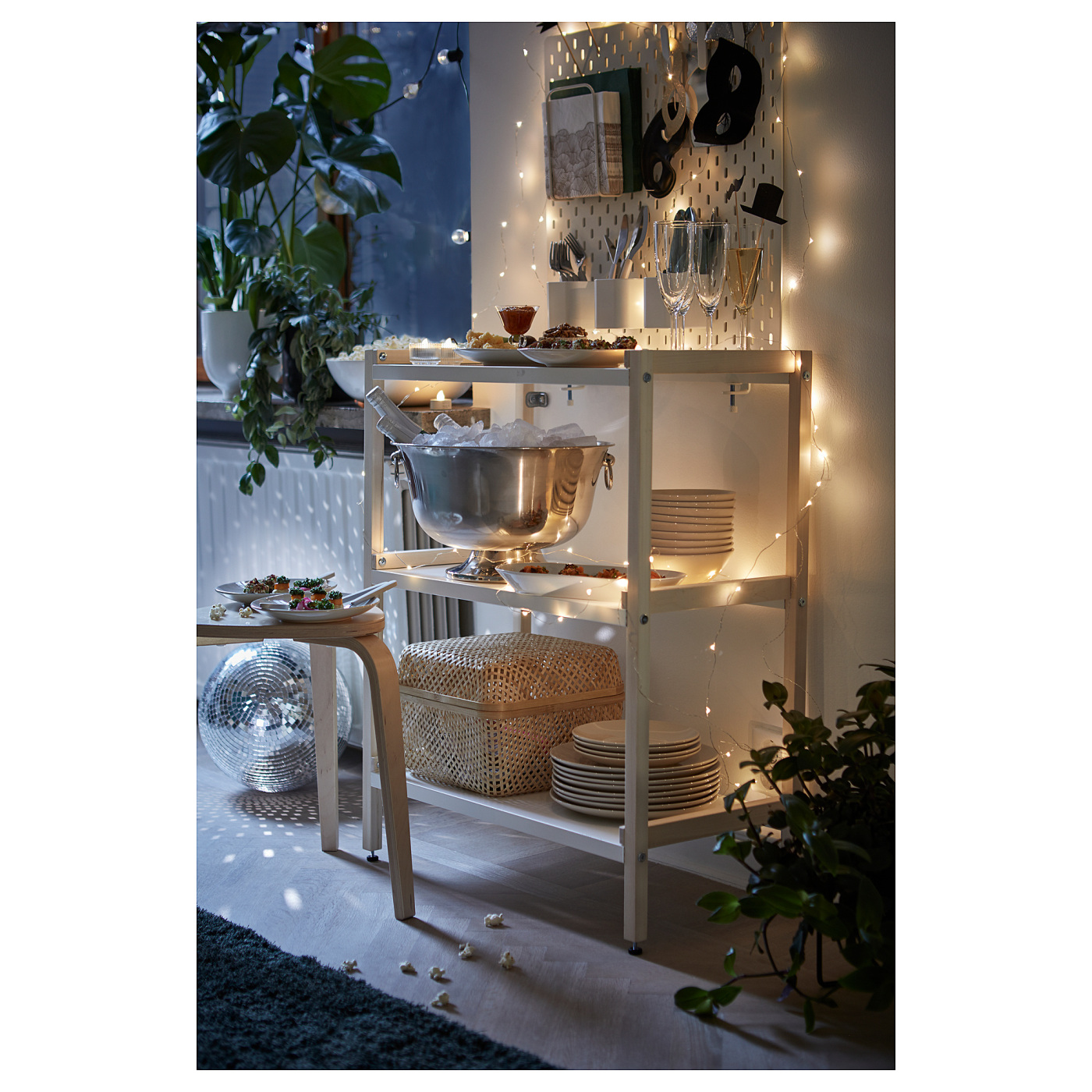 ins-image