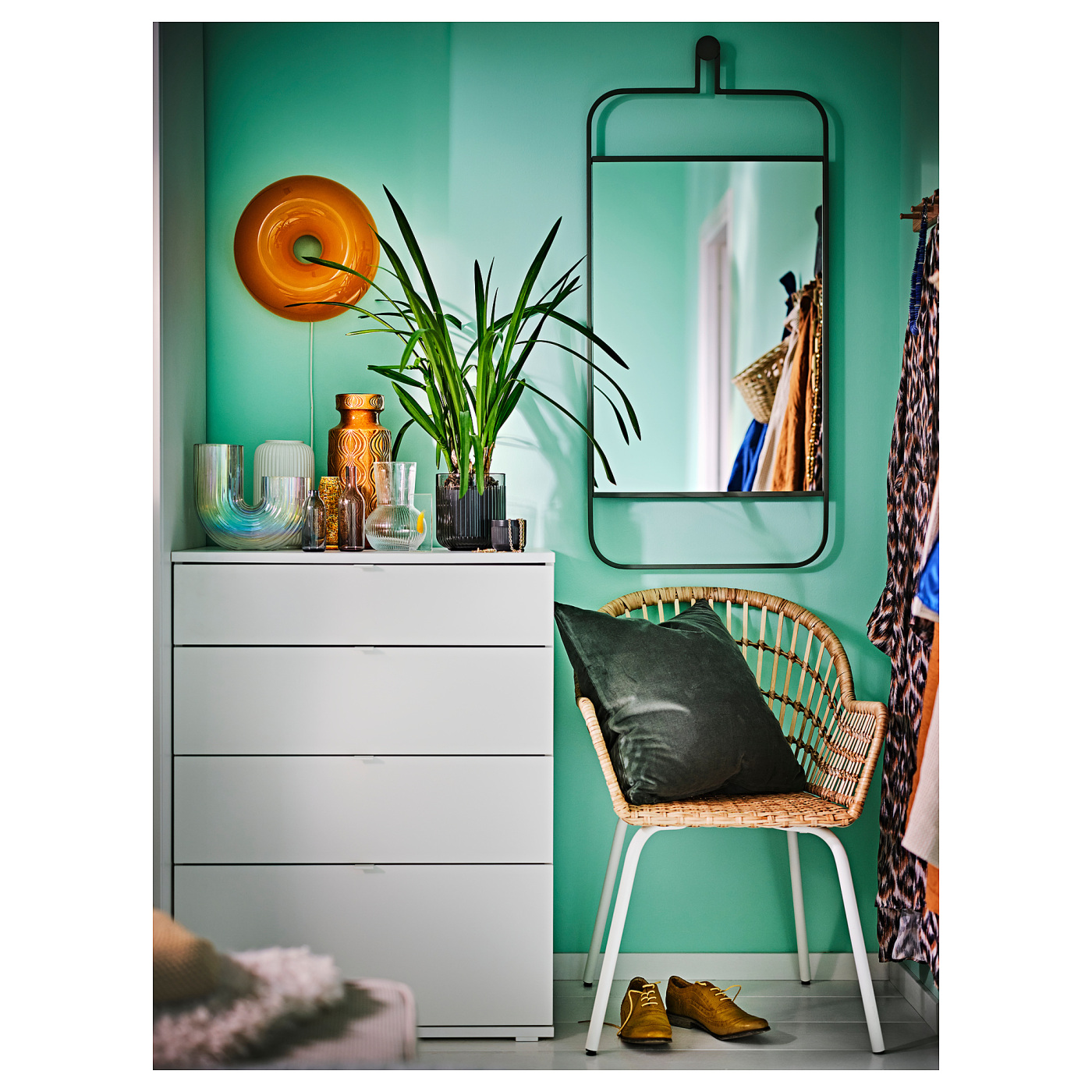 ins-image