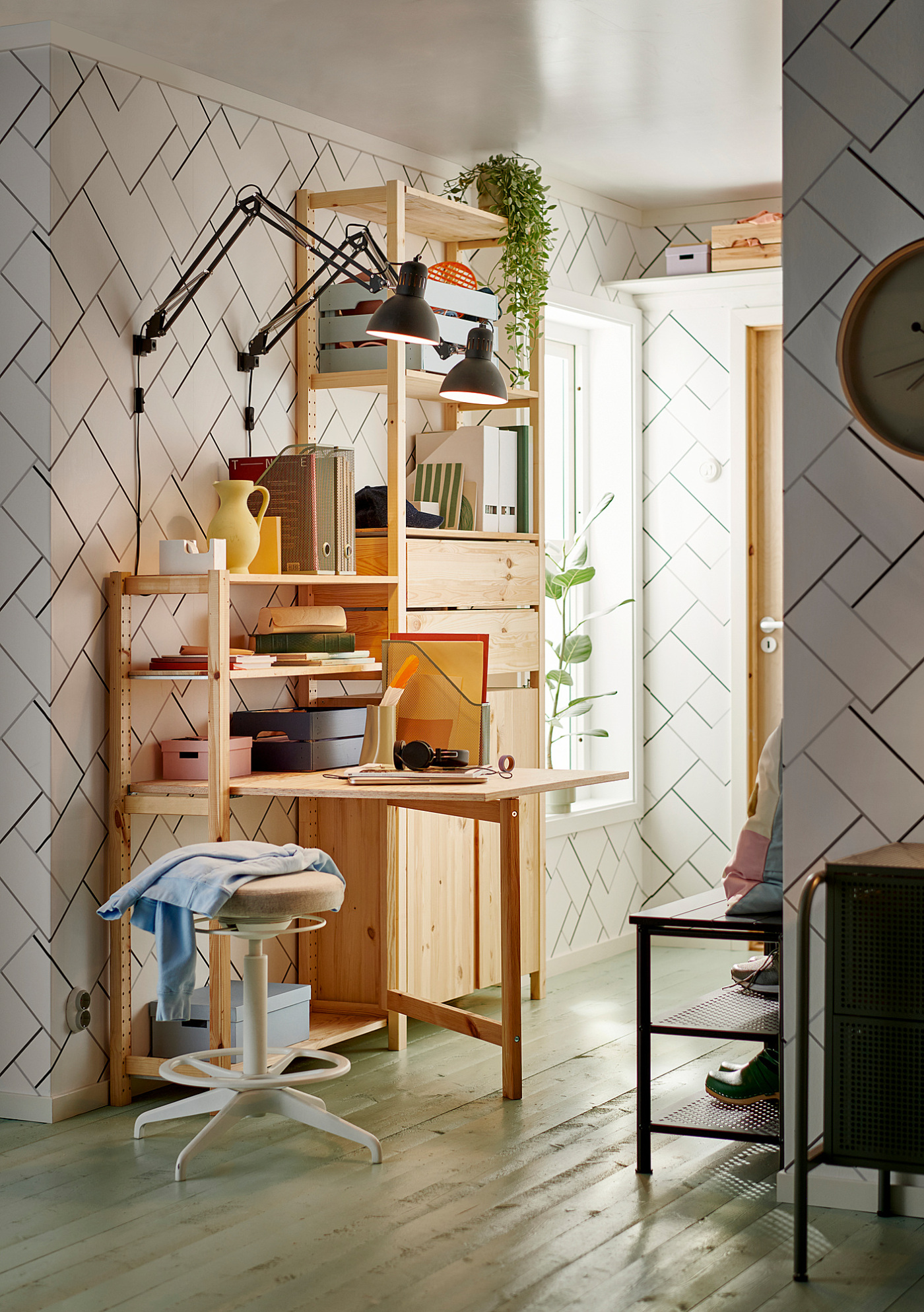 ins-image