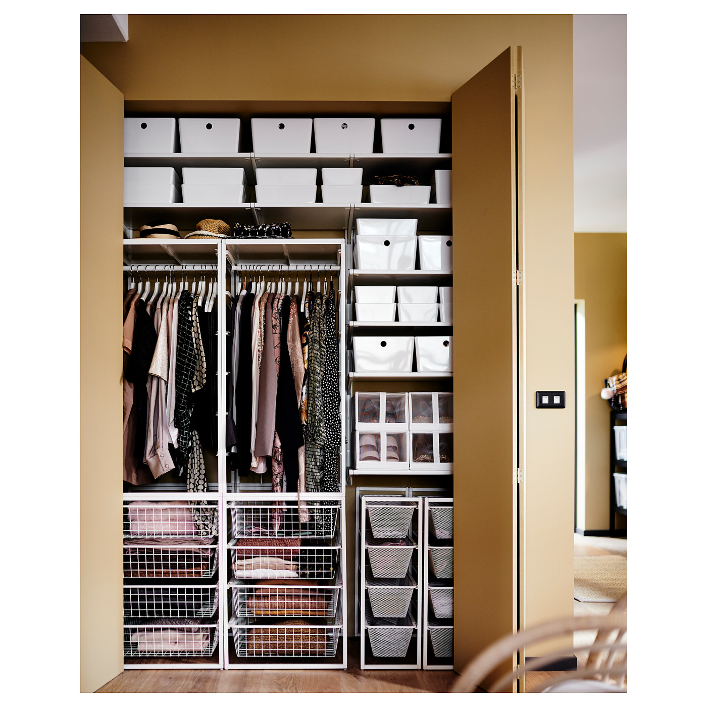 ins-image