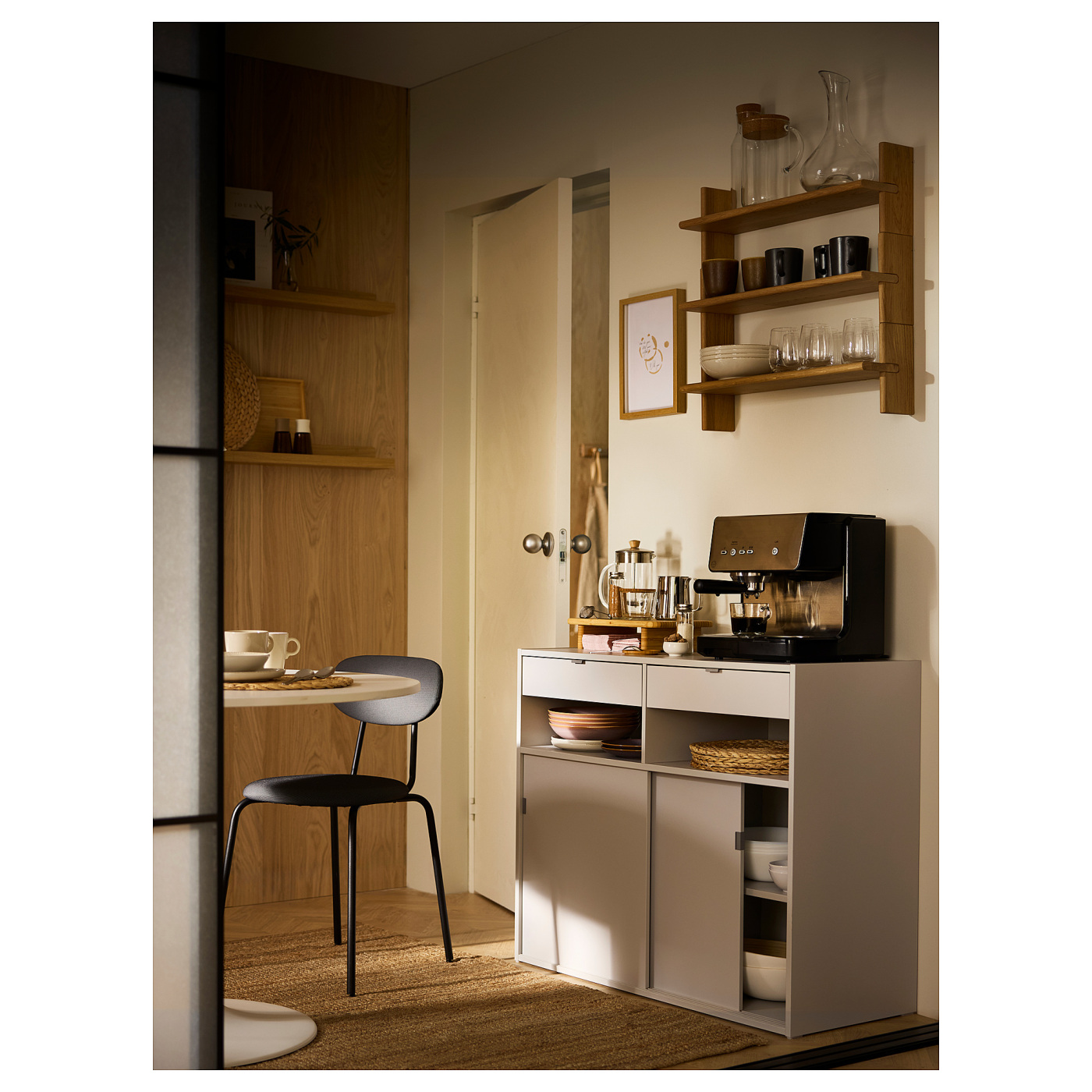 ins-image