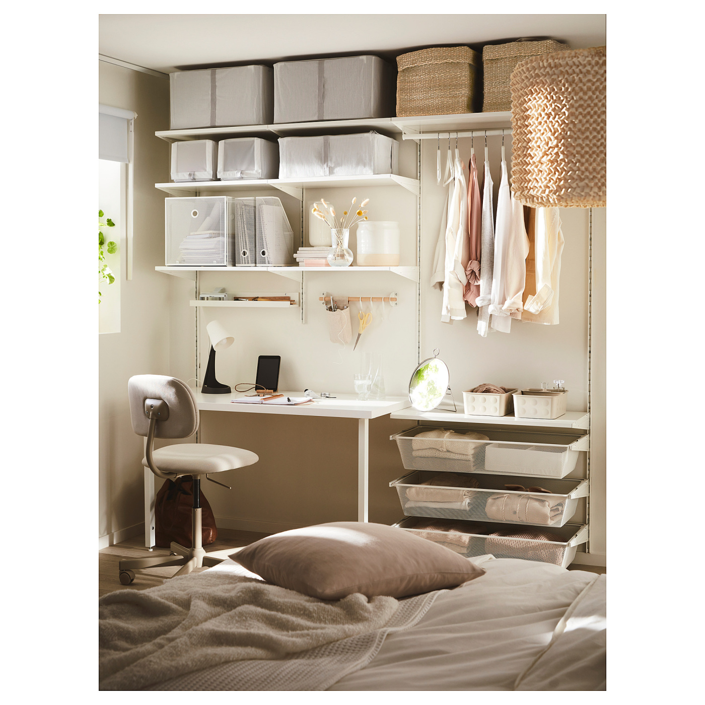 ins-image