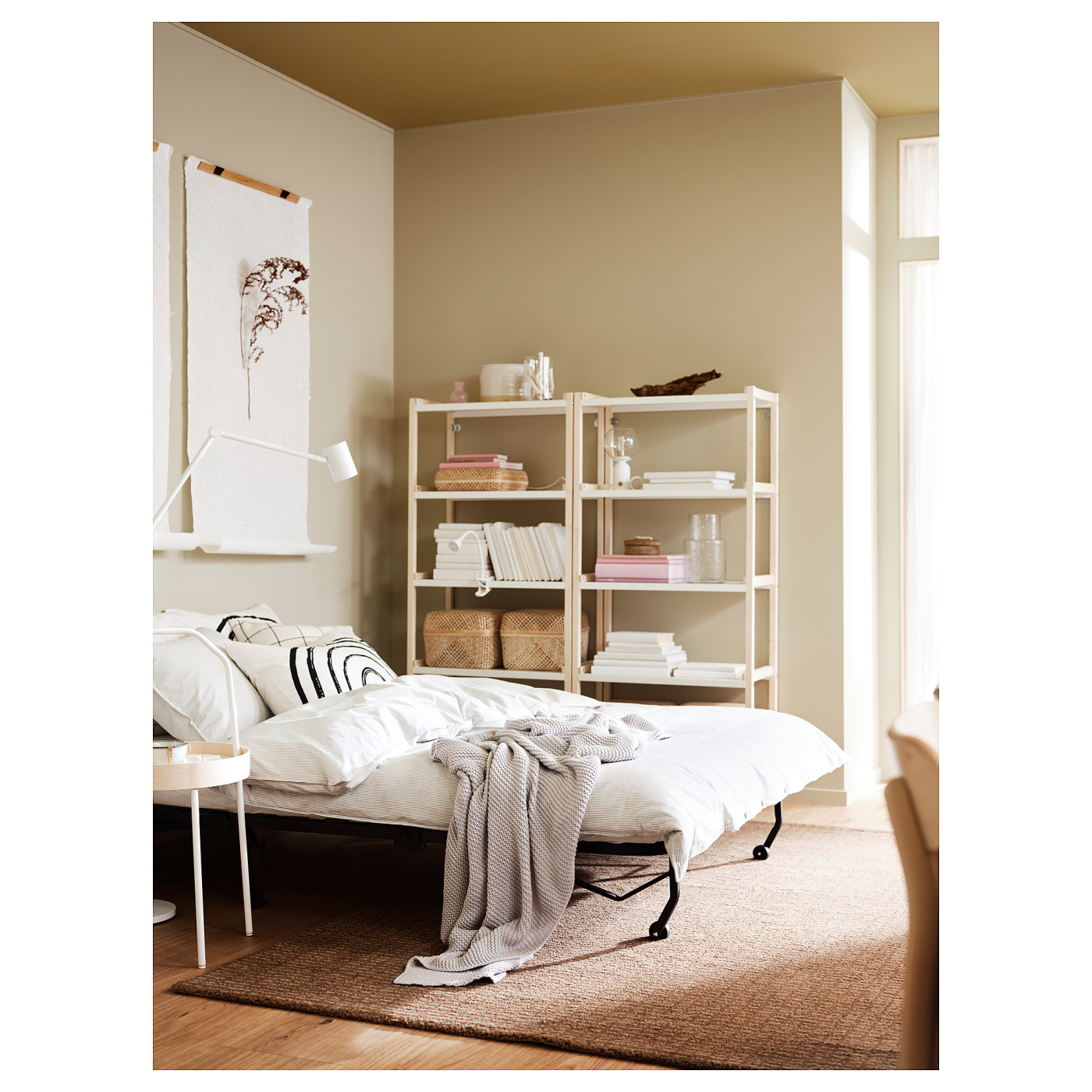 ins-image