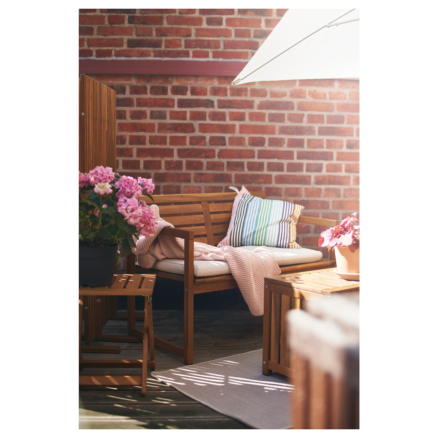 ins-image