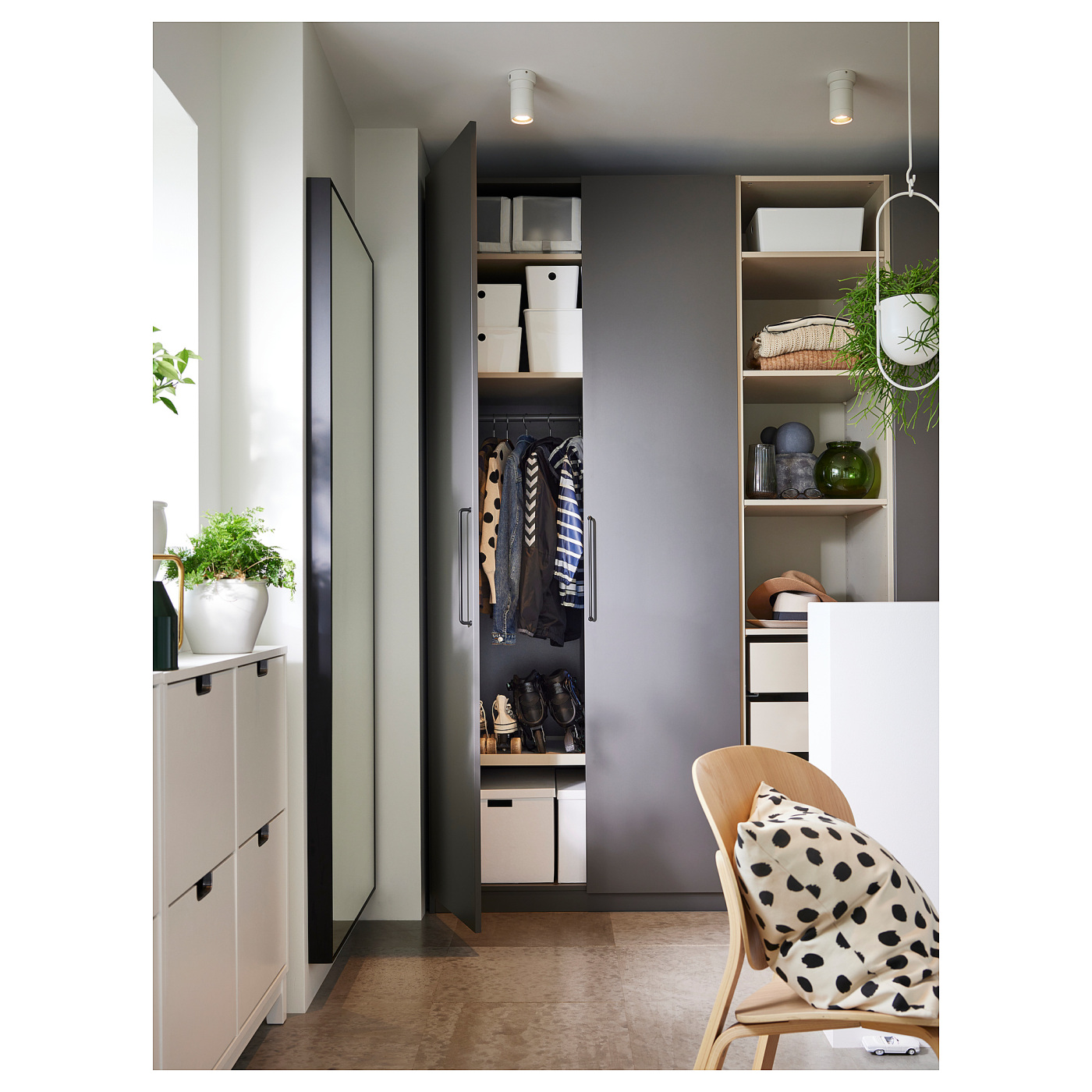 ins-image