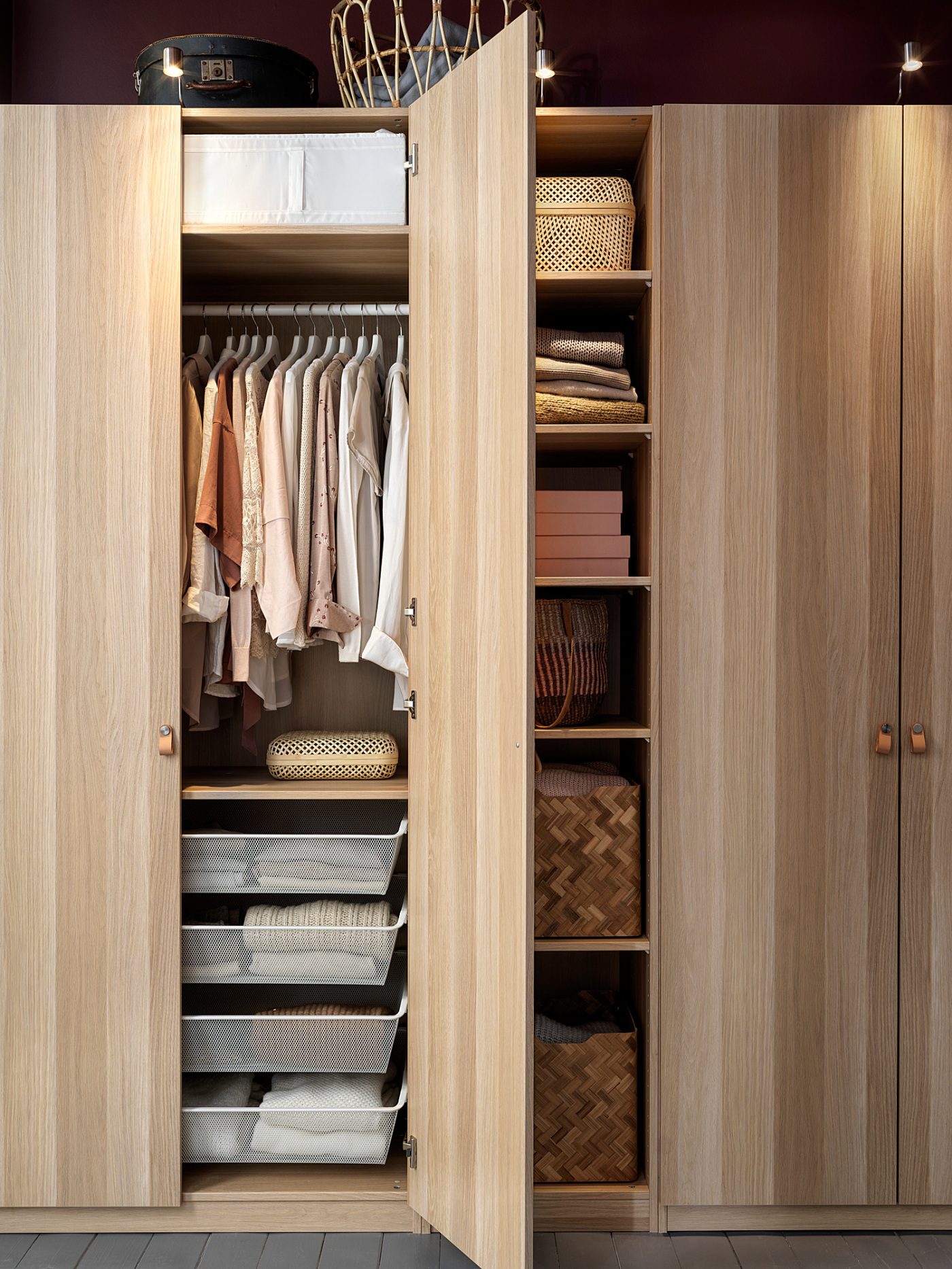 ins-image