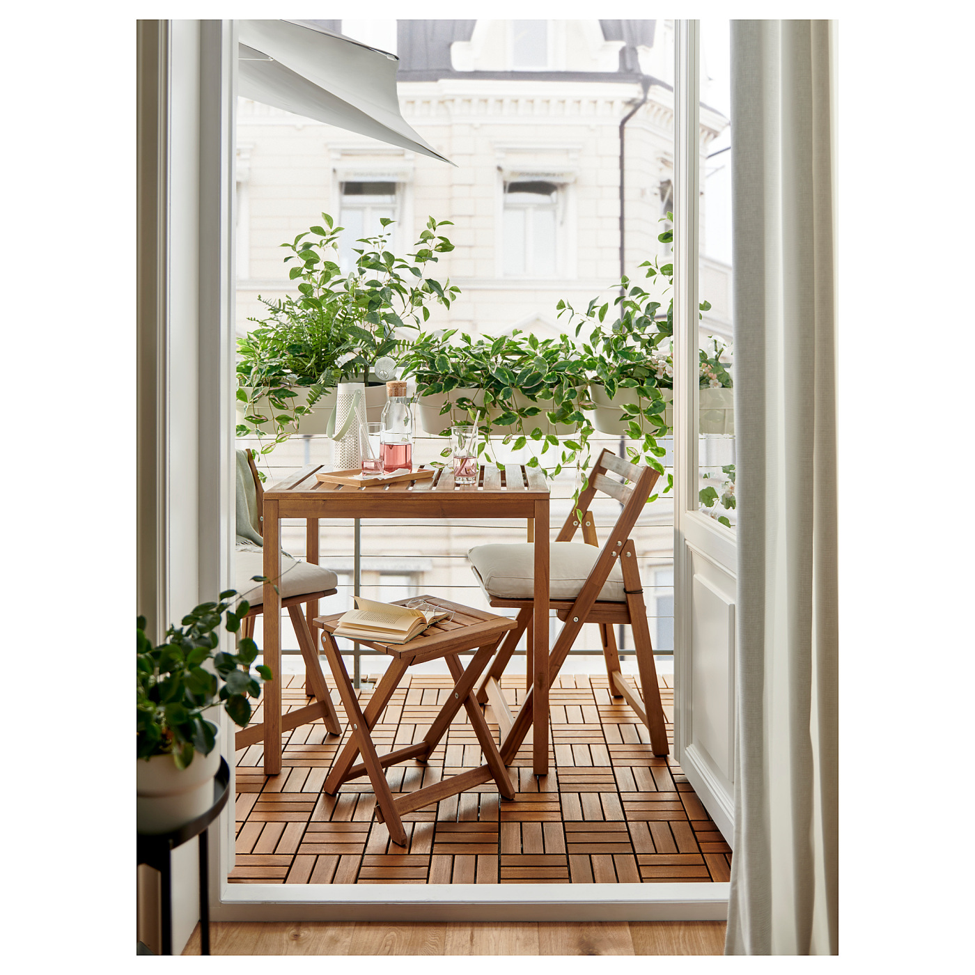 ins-image