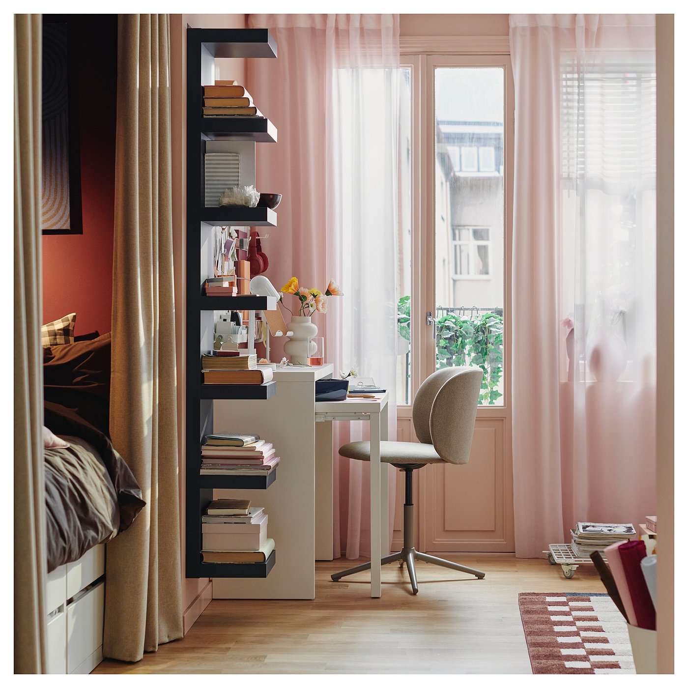 ins-image