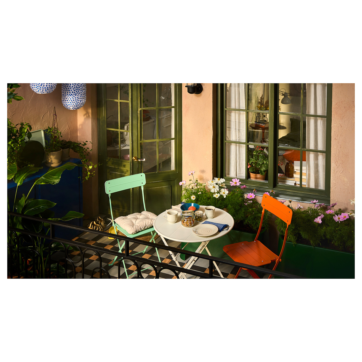 ins-image