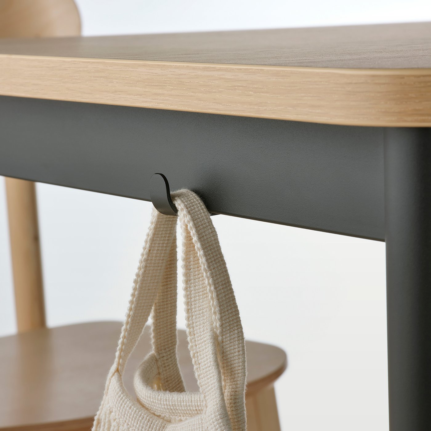 宜家tommaryd 托玛瑞德 桌子 白色橡木贴面/煤黑色 793.875.22 - ikea