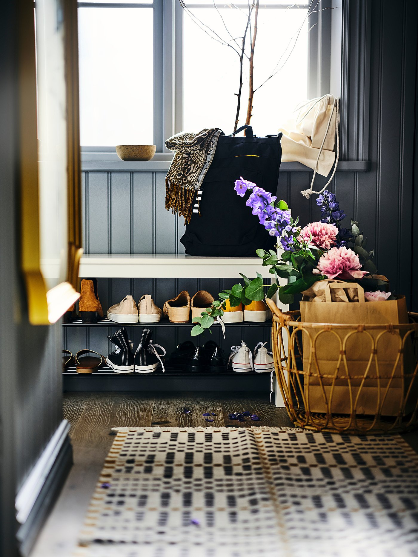 ins-image