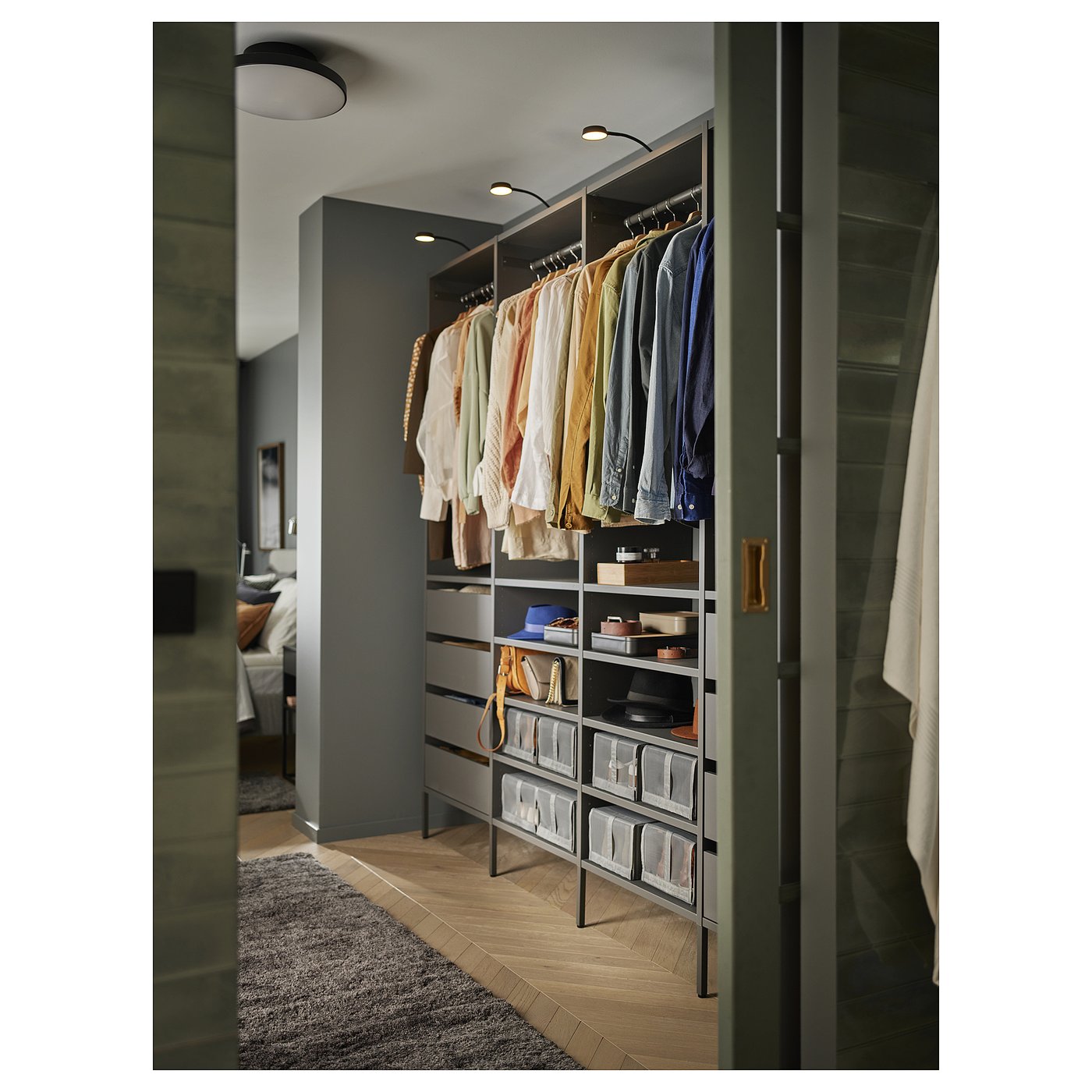 ins-image