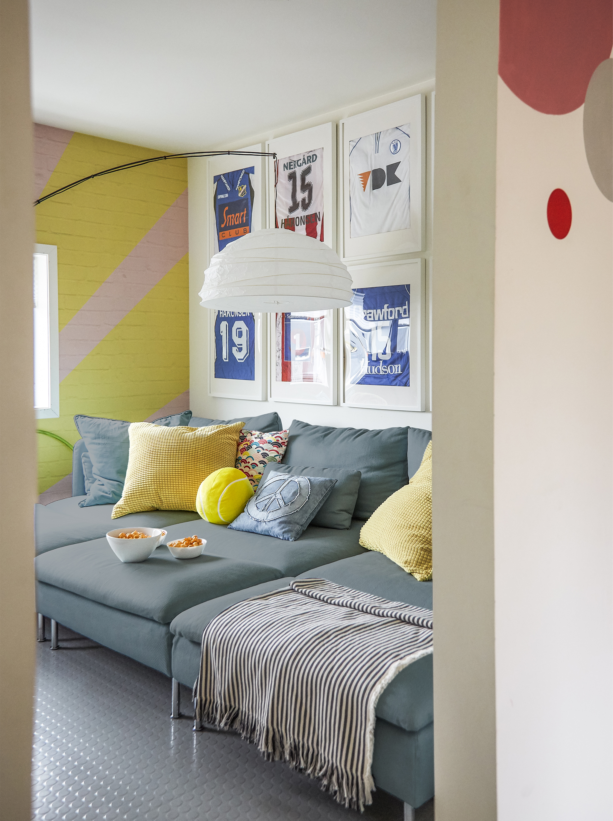sofas for playrooms