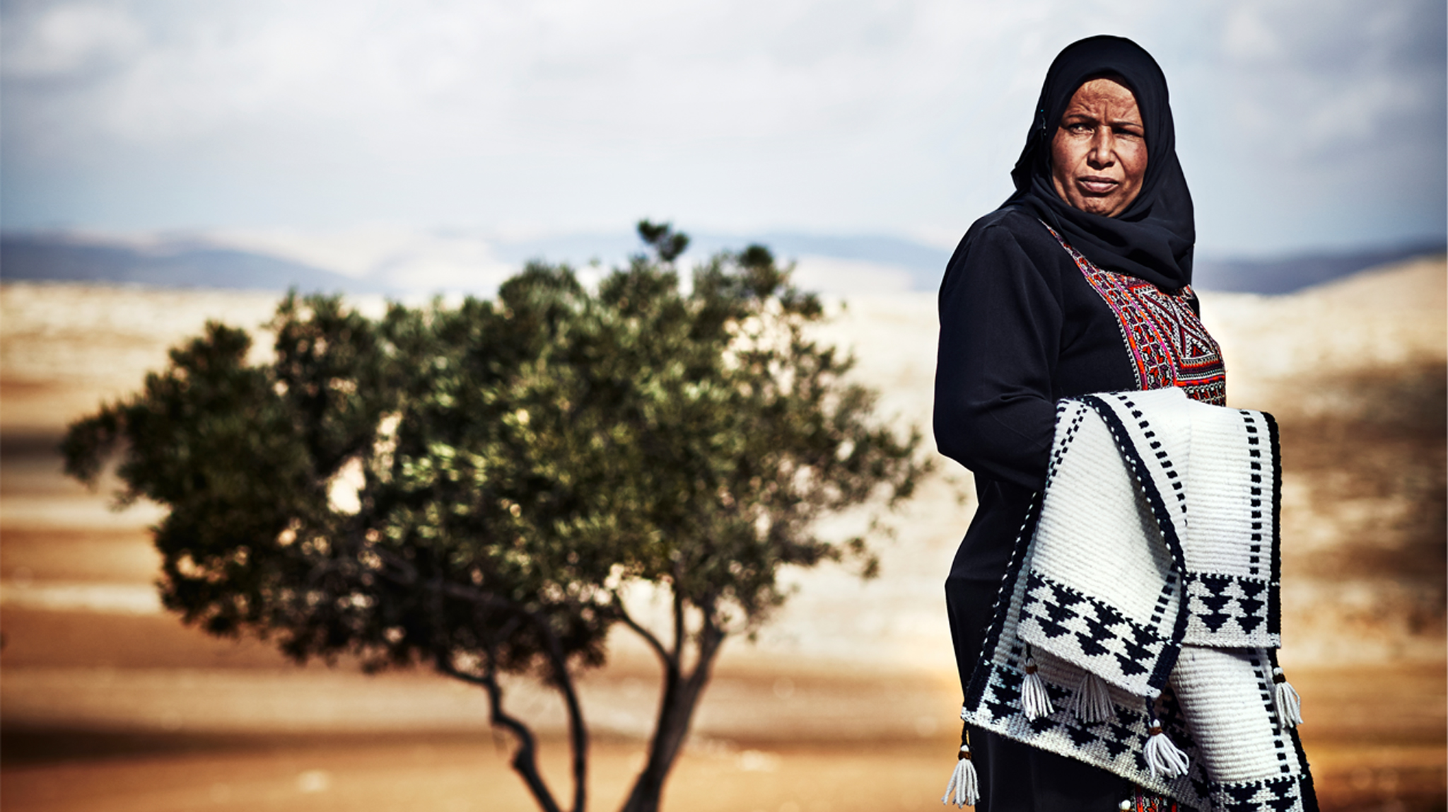 Amneh Al Gawanmeh, artisan at Jordan River Foundation, collaborated with IKEA in creating the collection TILLTALANDE.