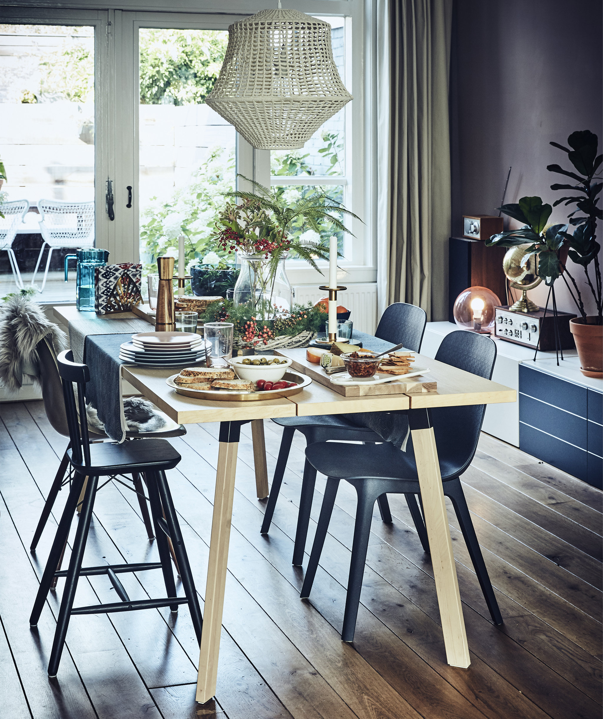 创意灵感 家装参观:温馨舒适,充满节日氛围的家庭住宅 邀请大家在餐桌