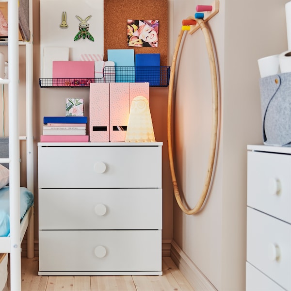 A Children S Bedroom For Two Creative Siblings Ikea