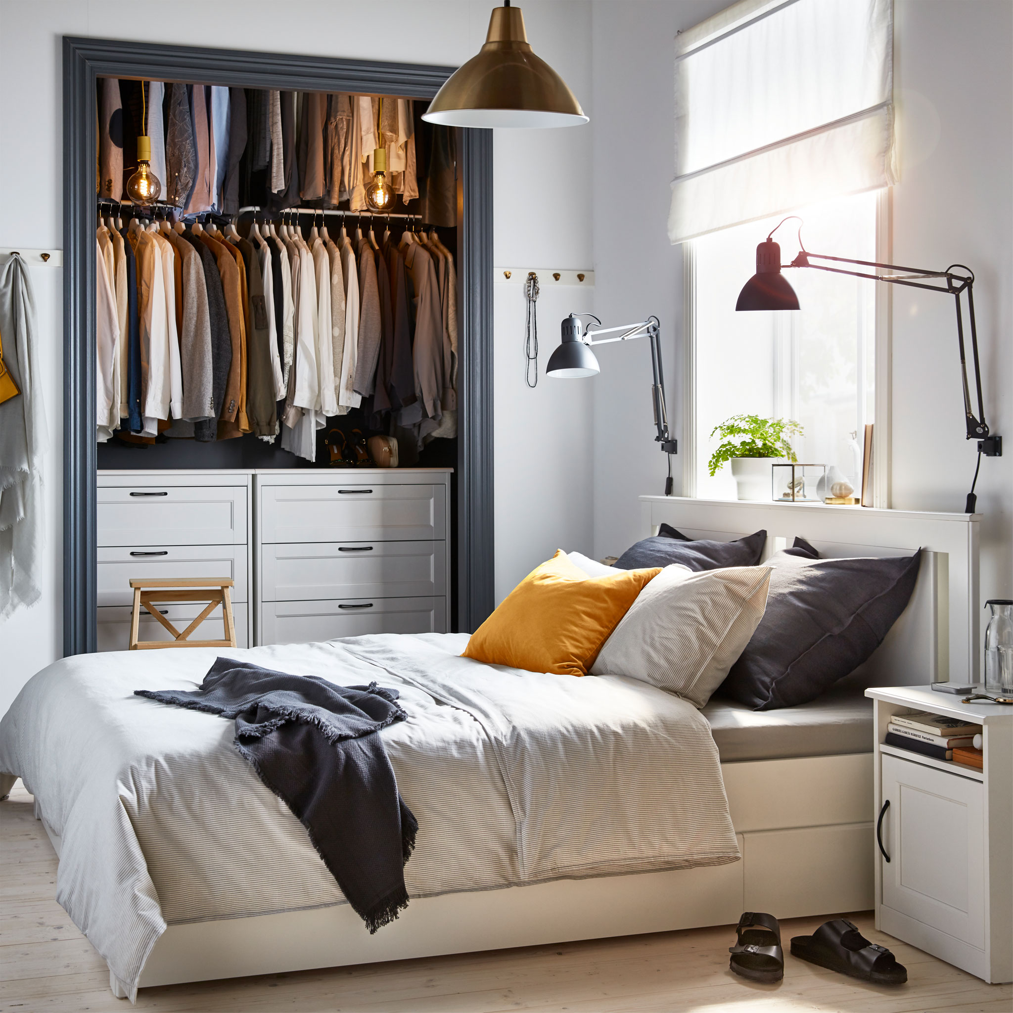 Tasteful Stylish And Storage Friendly This Bedroom Has It All Tasteful Stylish And Storage Friendly