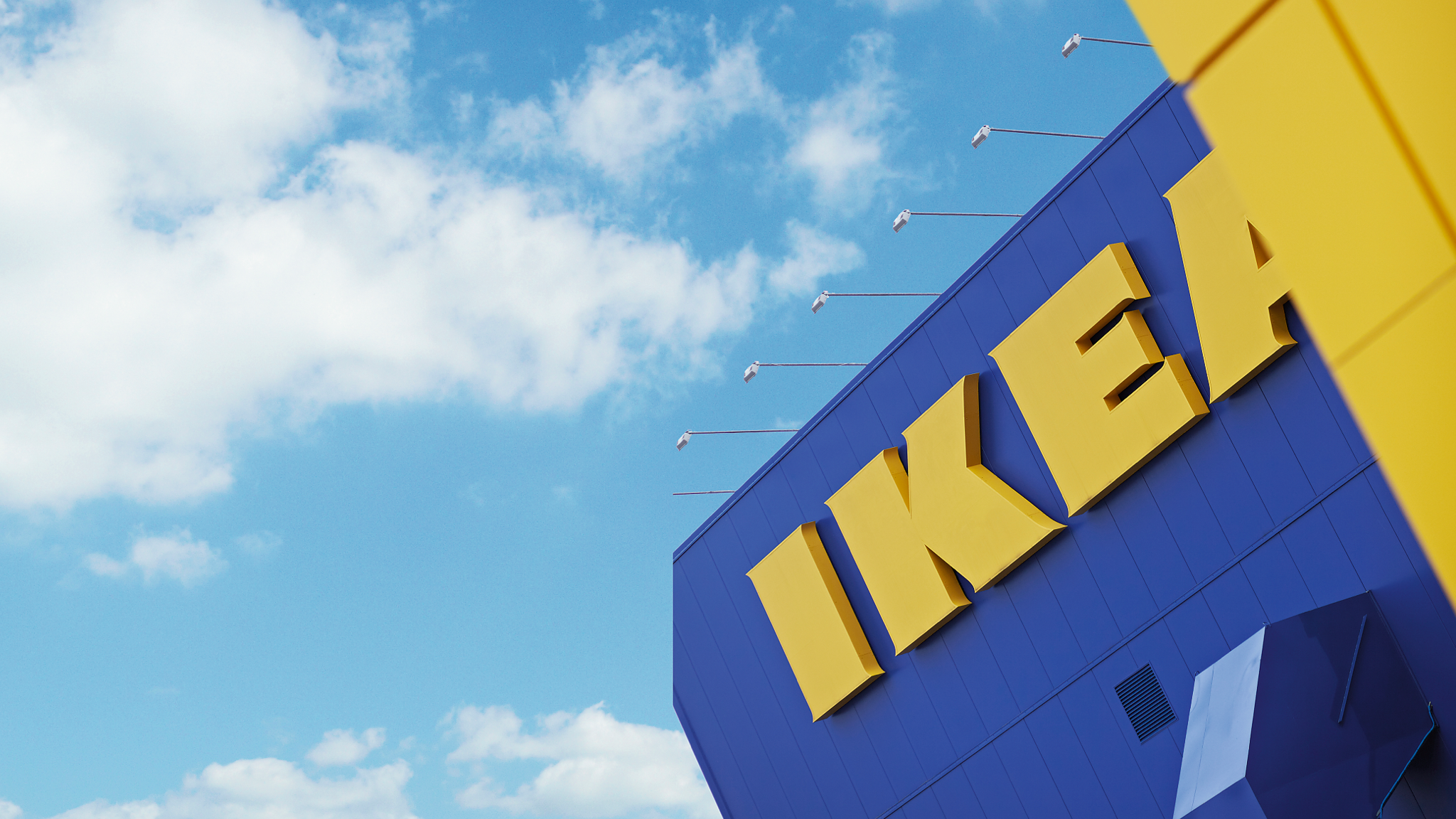 IKEA store appearance, blue walls and yellow logo